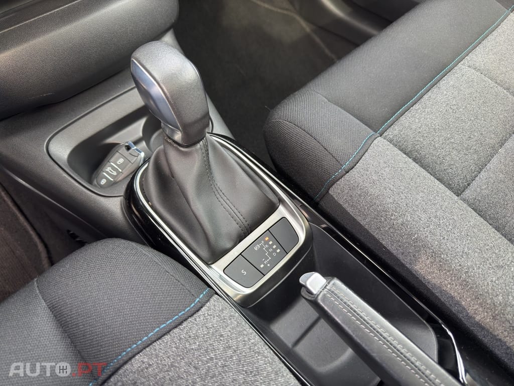 Citroen C4 Cactus 1.2 PureTech Shine EAT6