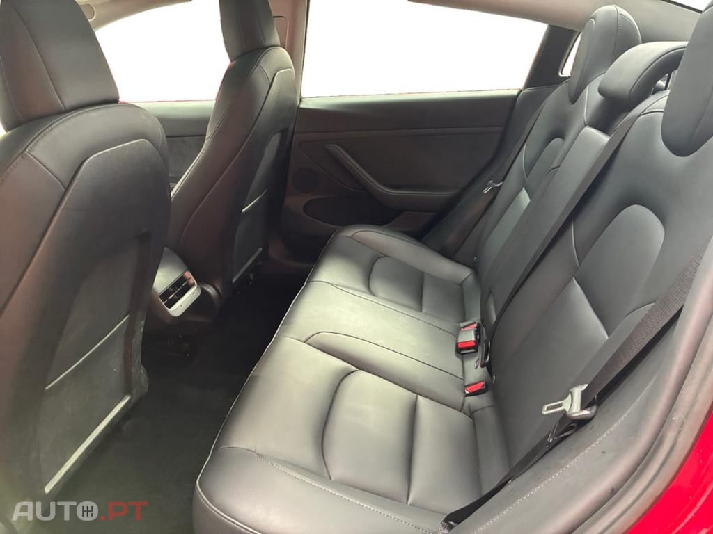 Tesla Model 3 Long Range AWD Dual Motor