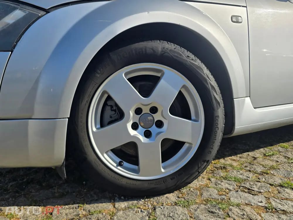 Audi TT 1.8 T S-line