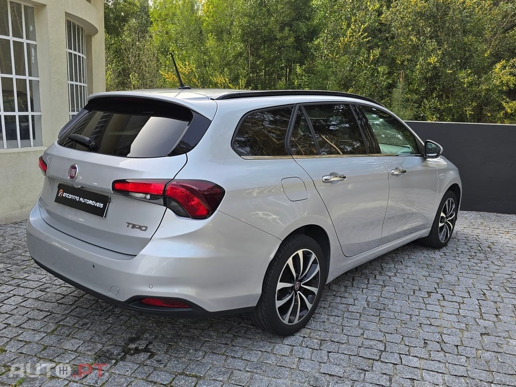 Fiat Tipo 1.6 M-Jet Lounge DCT