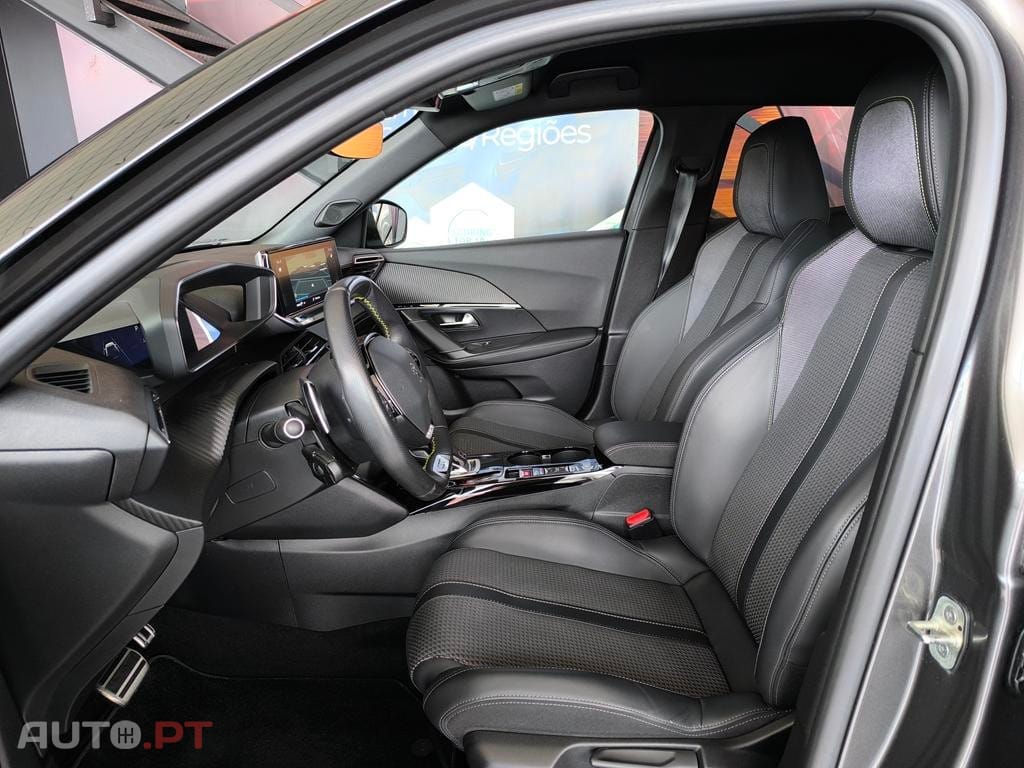 Peugeot 2008 1.5 BlueHDi GT EAT8