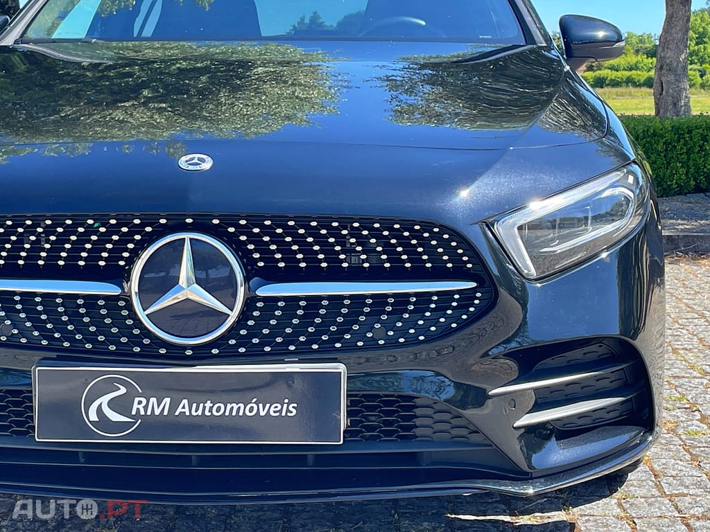 Mercedes-Benz A 250 e 8G-DCT AMG Line