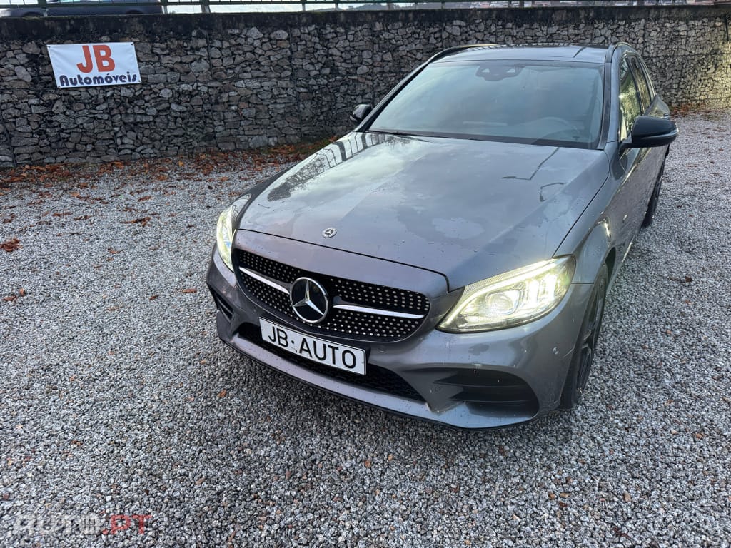Mercedes-Benz C 300 de AMG Line