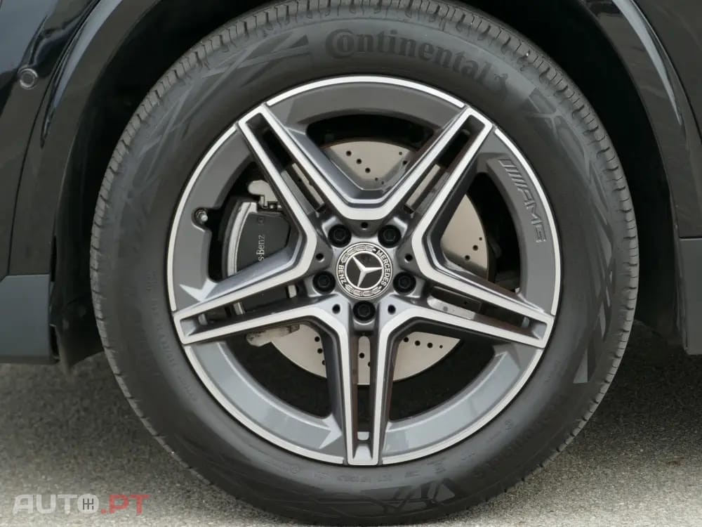 Mercedes-Benz GLA 250 e AMG Line