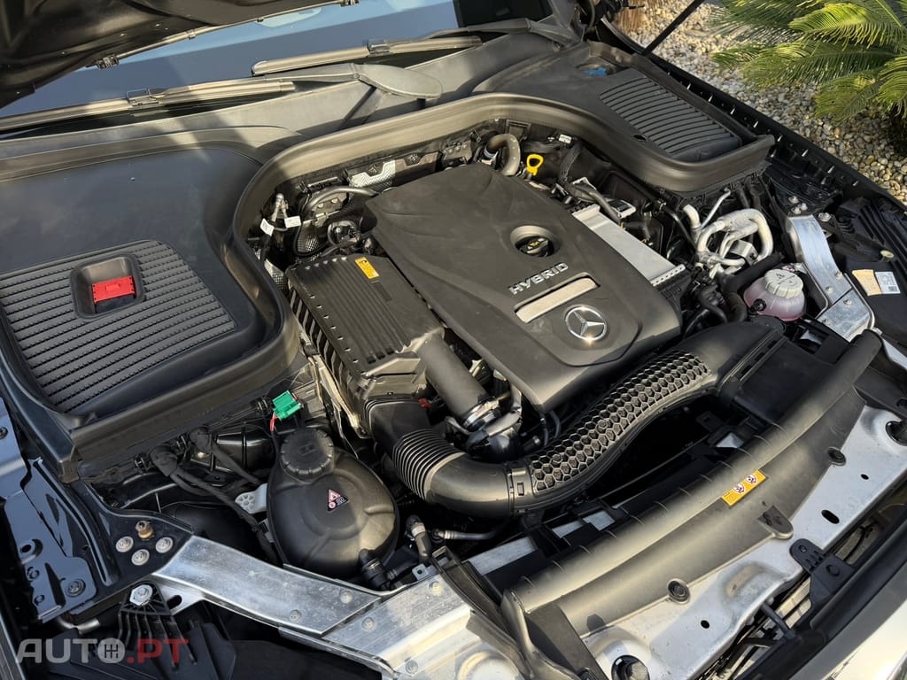 Mercedes-Benz GLC 300 e Coupé 4Matic