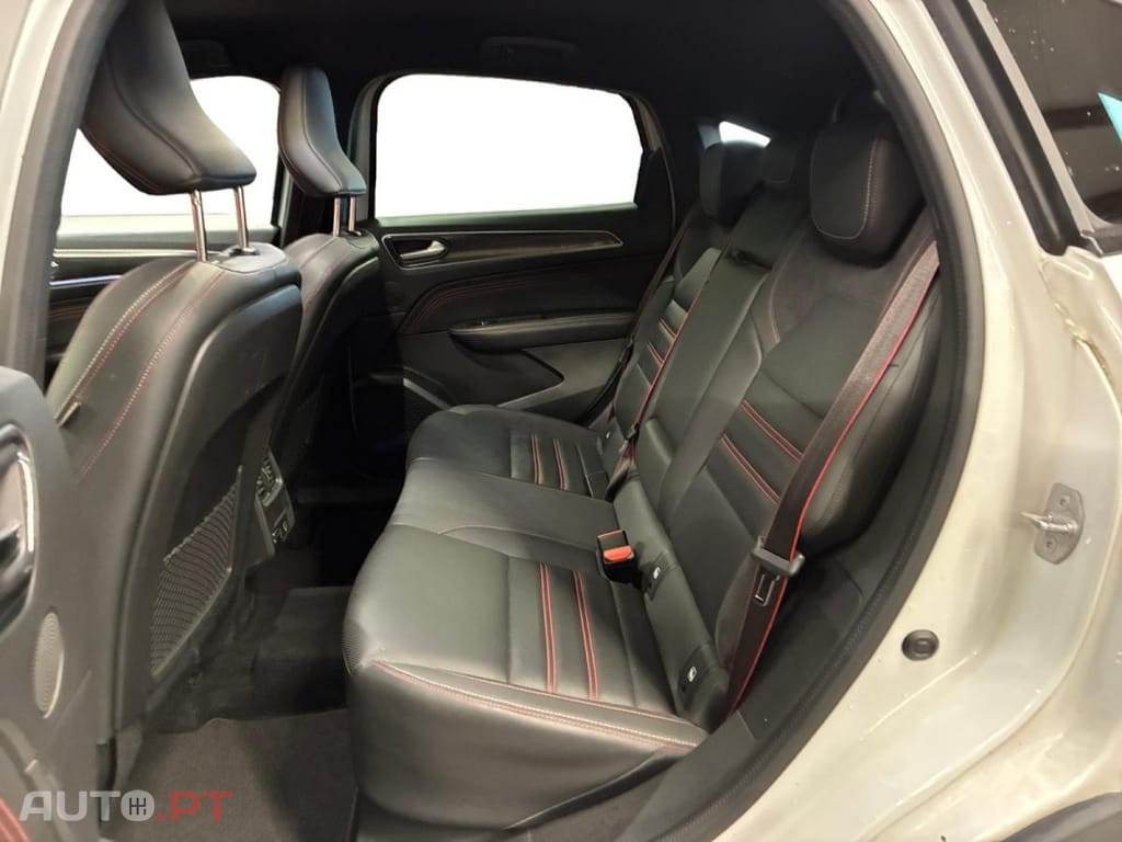 Renault Arkana 1.3 TCe R.S. Line EDC