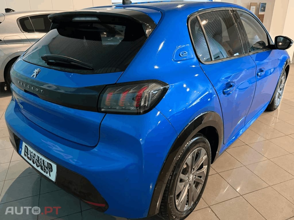 Peugeot E-208 50 kWh Active Pack