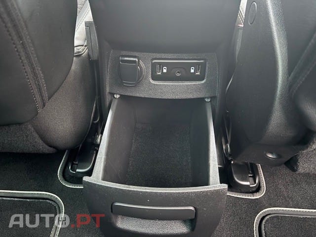 Renault Grand Scénic BLUE dCi 150 BLACK EDITION