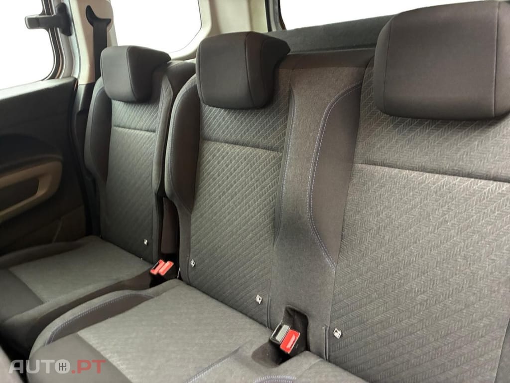 Peugeot Rifter 1.5 BlueHDi Standard Style