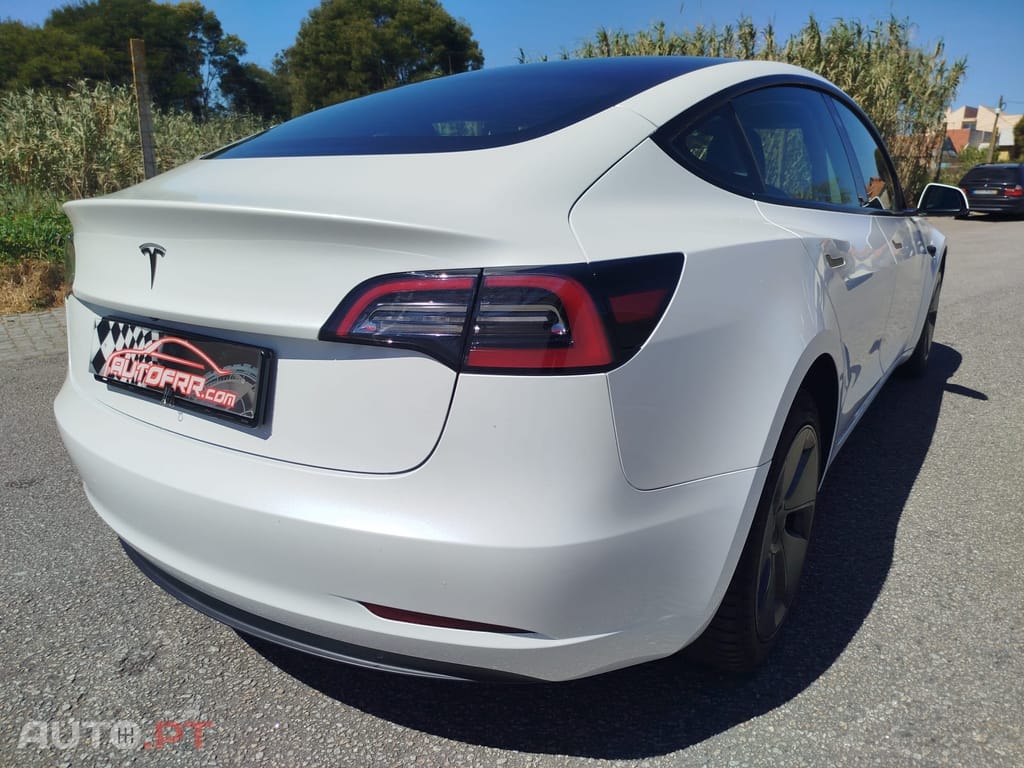 Tesla Model 3 Tração Traseira Premium
