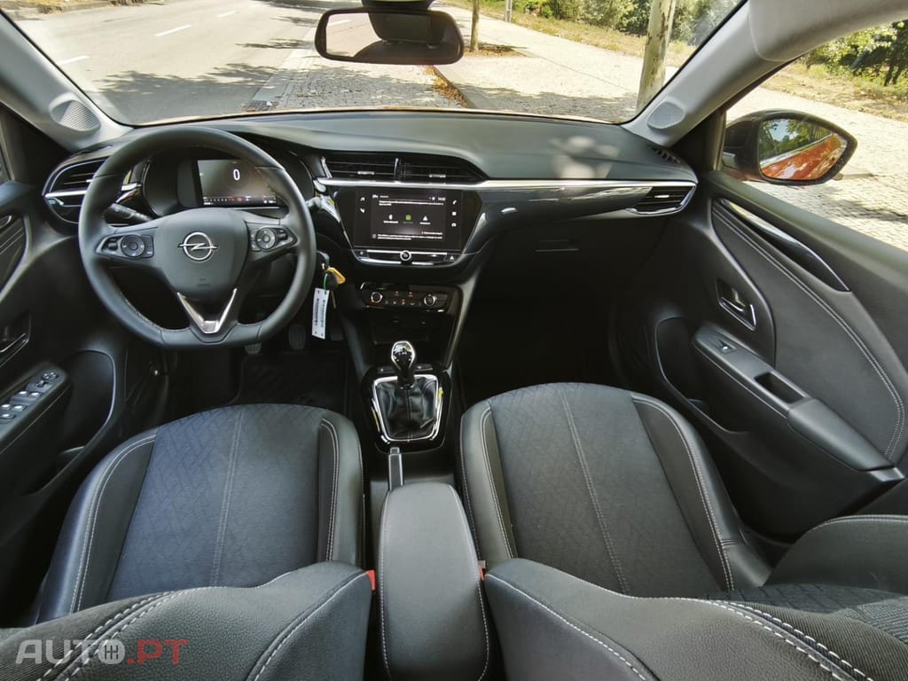 Opel Corsa 1.2 Elegance