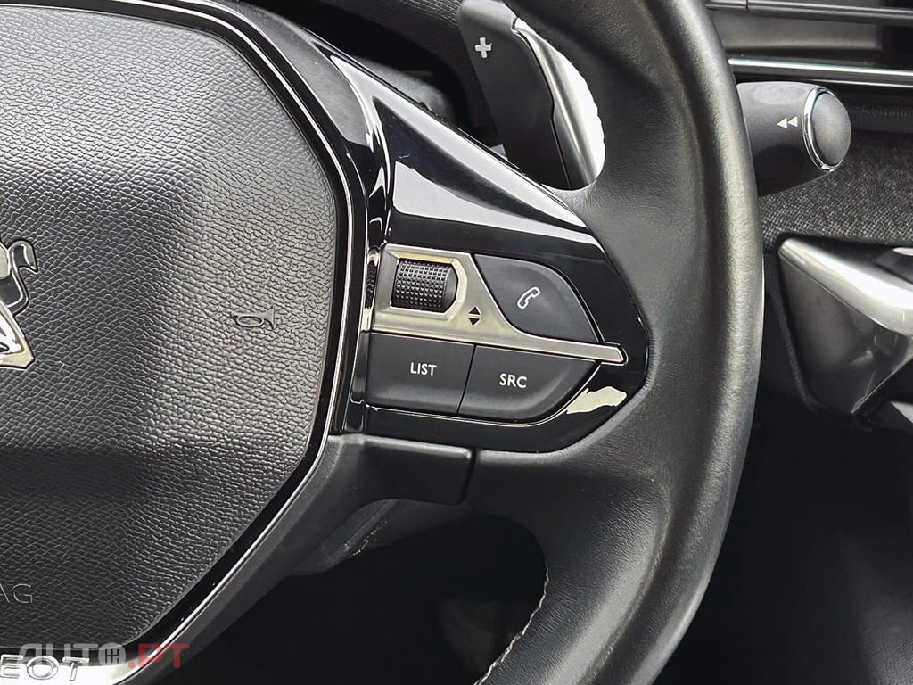 Peugeot 3008 1.6 Hybrid4 Allure Pack e-EAT8