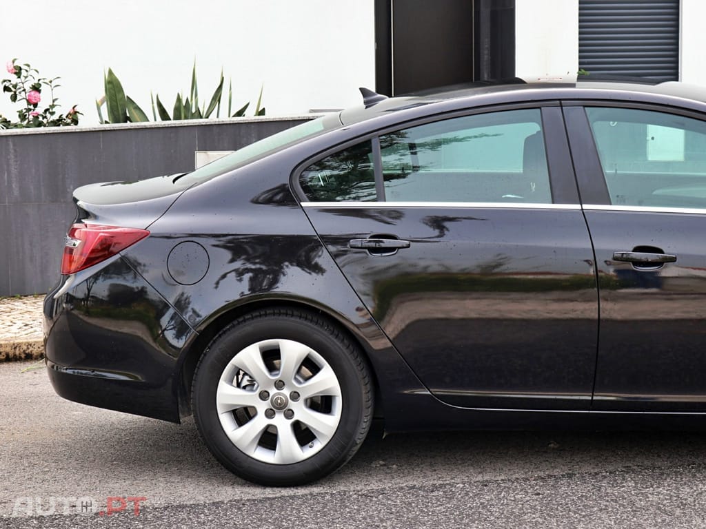 Opel Insignia 2.0 CDTi Executive S/S