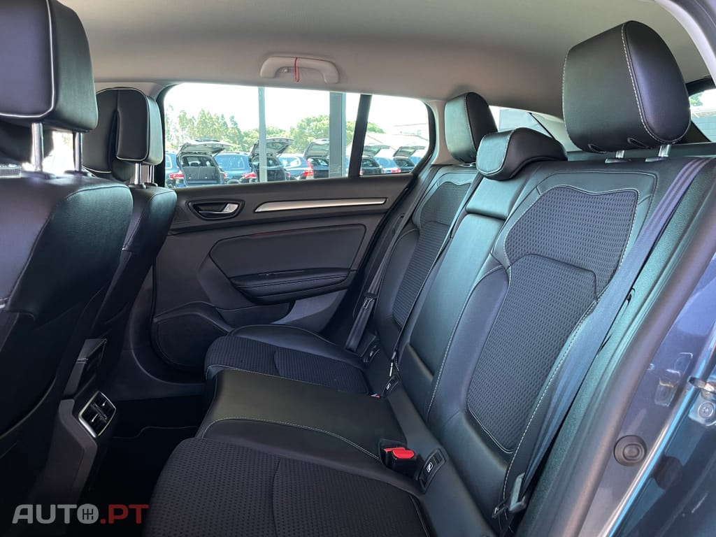 Renault Mégane Sport Tourer 1.5 Blue dCi Bose Edition