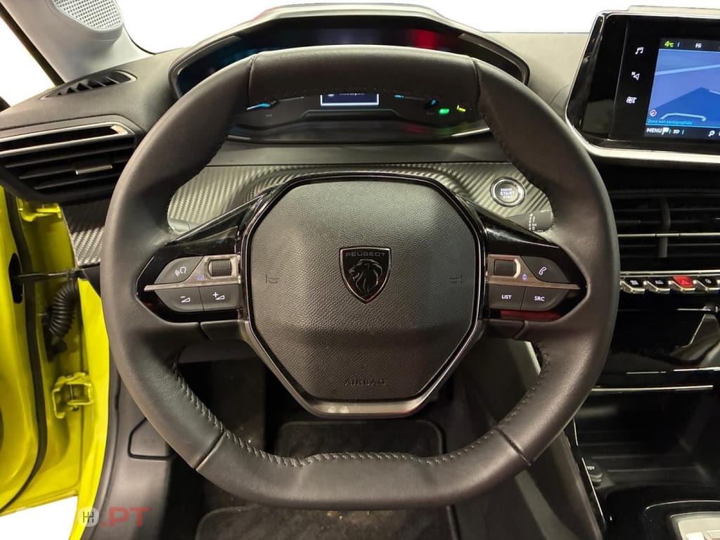 Peugeot E-208 50 kWh Style