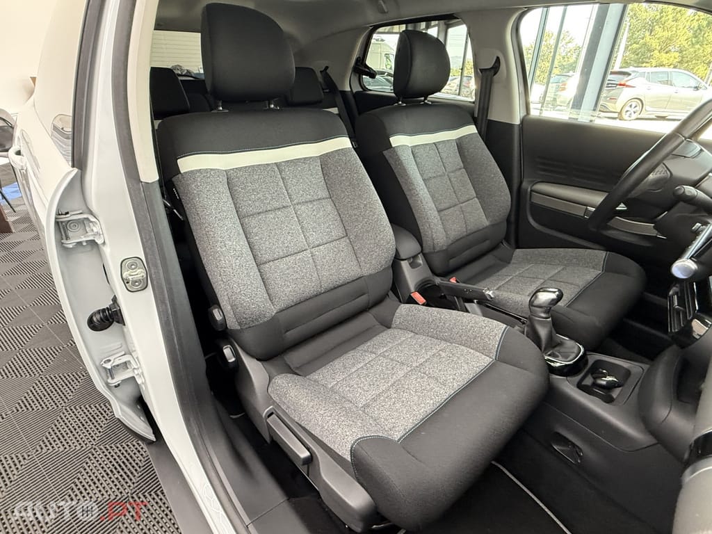 Citroen C4 Cactus 1.2 PureTech Shine Pack