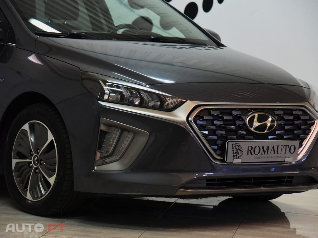 Hyundai Ioniq 1.6 GDI PHEV