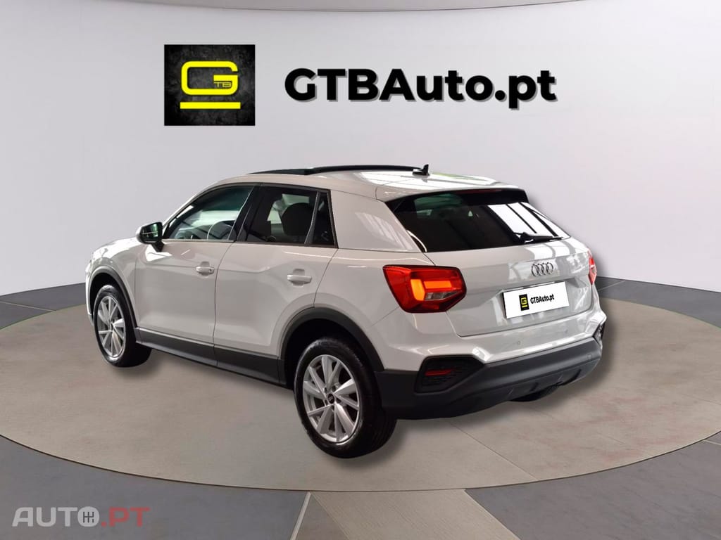 Audi Q2 30TDI S-tronic SLine I.V.A DEDUTÍVEL 