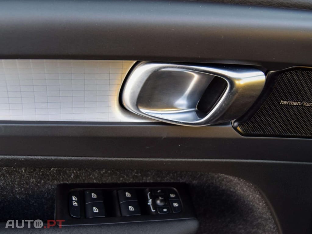 Volvo XC40 1.5 T5 PHEV Inscription Expression