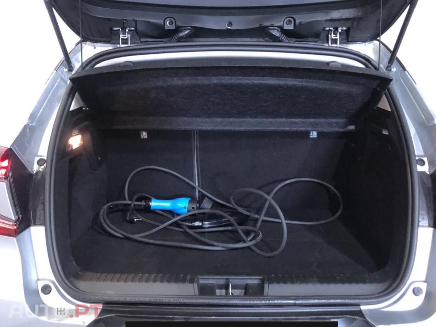Renault Captur E-Tech Initiale Paris
