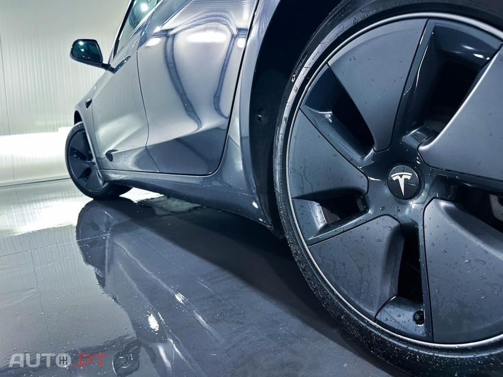 Tesla Model 3 Long Range AWD Dual Motor