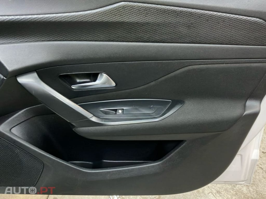 Peugeot 308 1.5 BlueHDi Active Pack