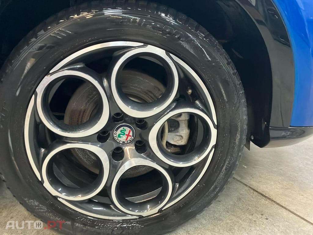 Alfa Romeo Tonale 1.3 Plug-In Hybrid TI e-AWD