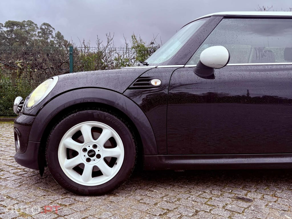 MINI Cooper D