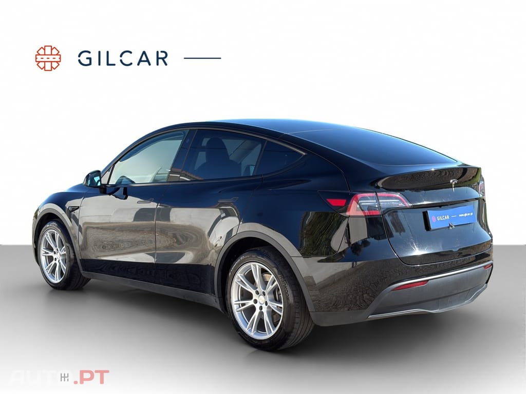 Tesla Model Y RWD