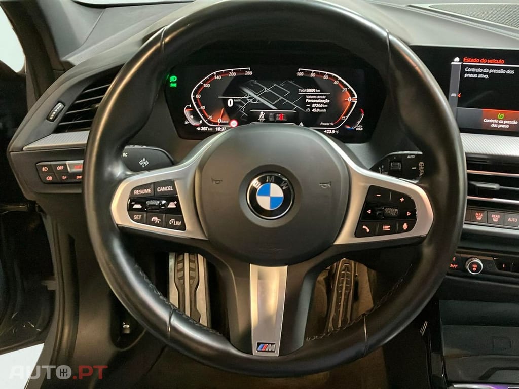 BMW 118 i Pack Desportivo M Auto