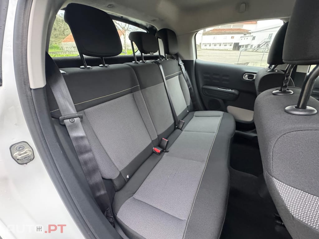 Citroen C3 1.2 PureTech Shine EAT6