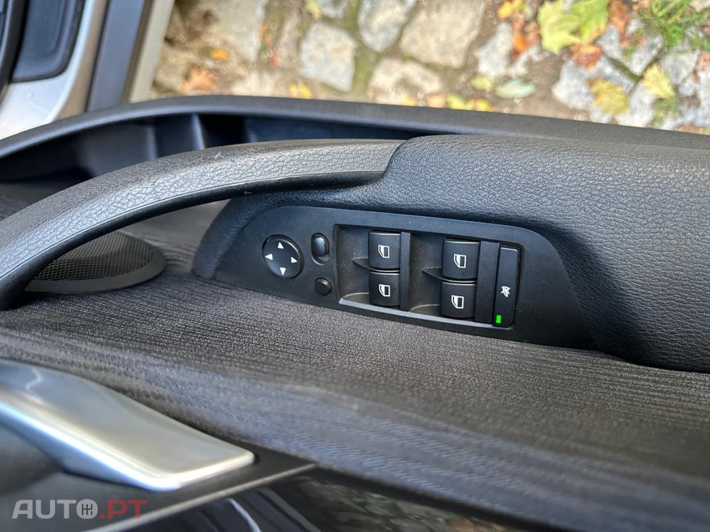 BMW X1 18 d xDrive Auto