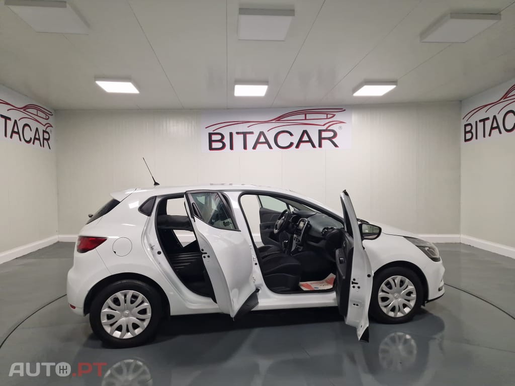 Renault Clio SSOCIETE 1.5 DCI 90CV ZEN GPS IVA DEDUTIVELL