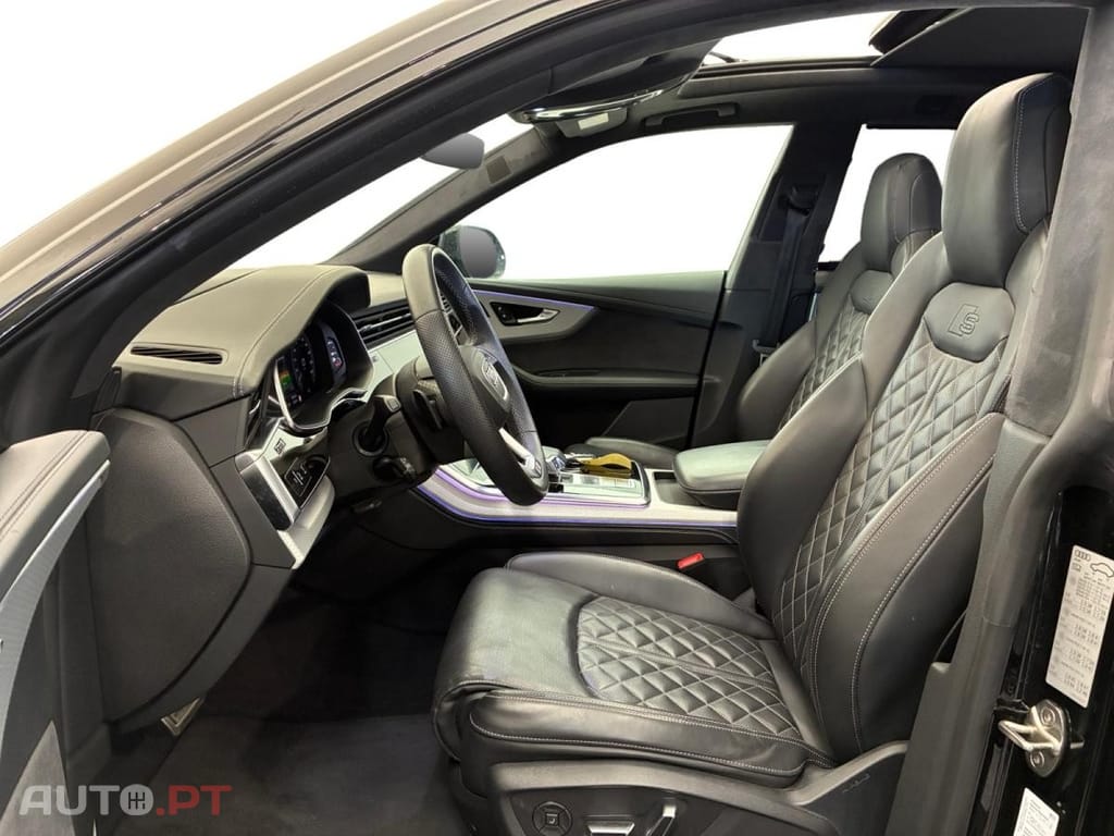 Audi Q8 60 TFSIe quattro Tiptronic