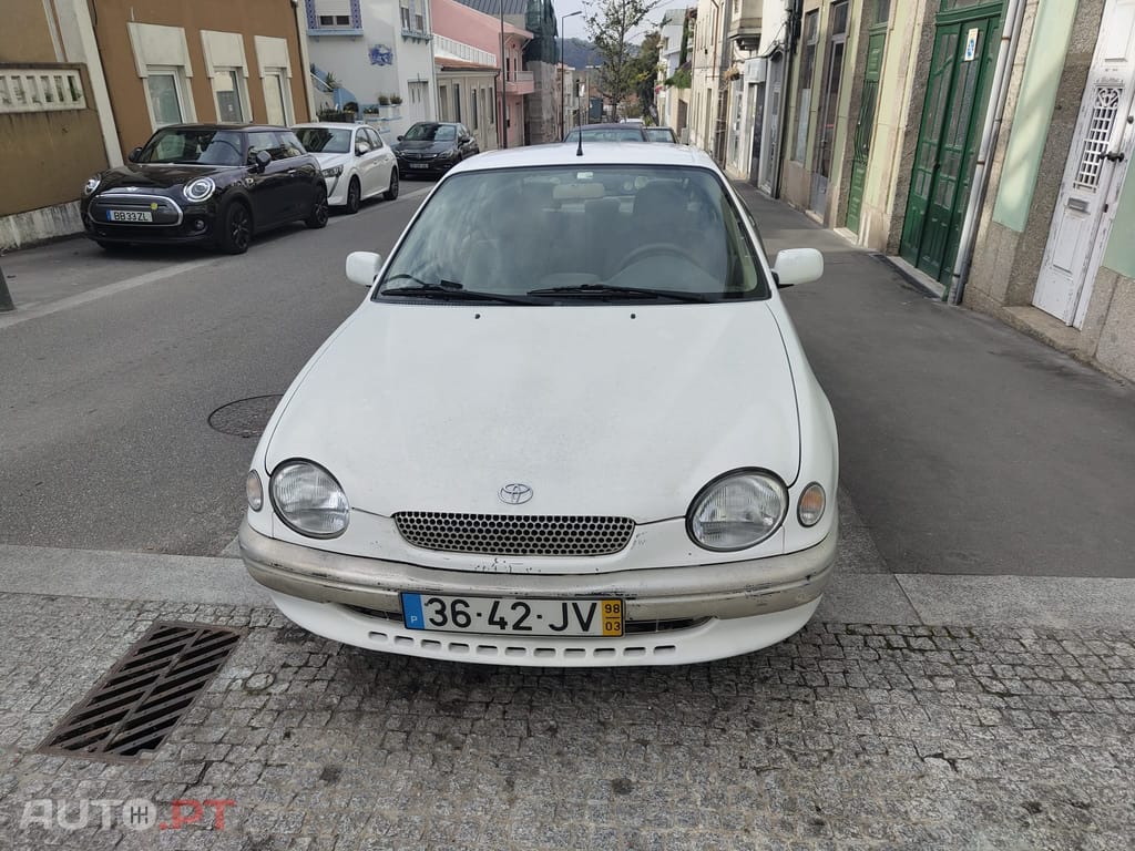 Toyota Corolla Liftback 1.3 Terra AC