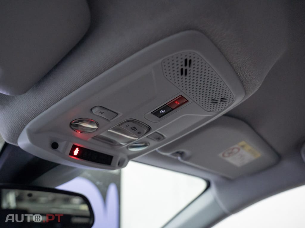 Opel Corsa-E Business