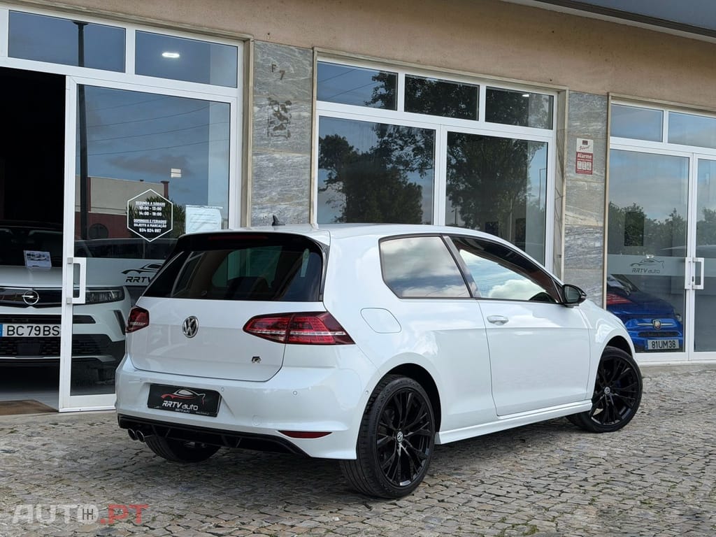 Volkswagen Golf 2.0 TDi Highline