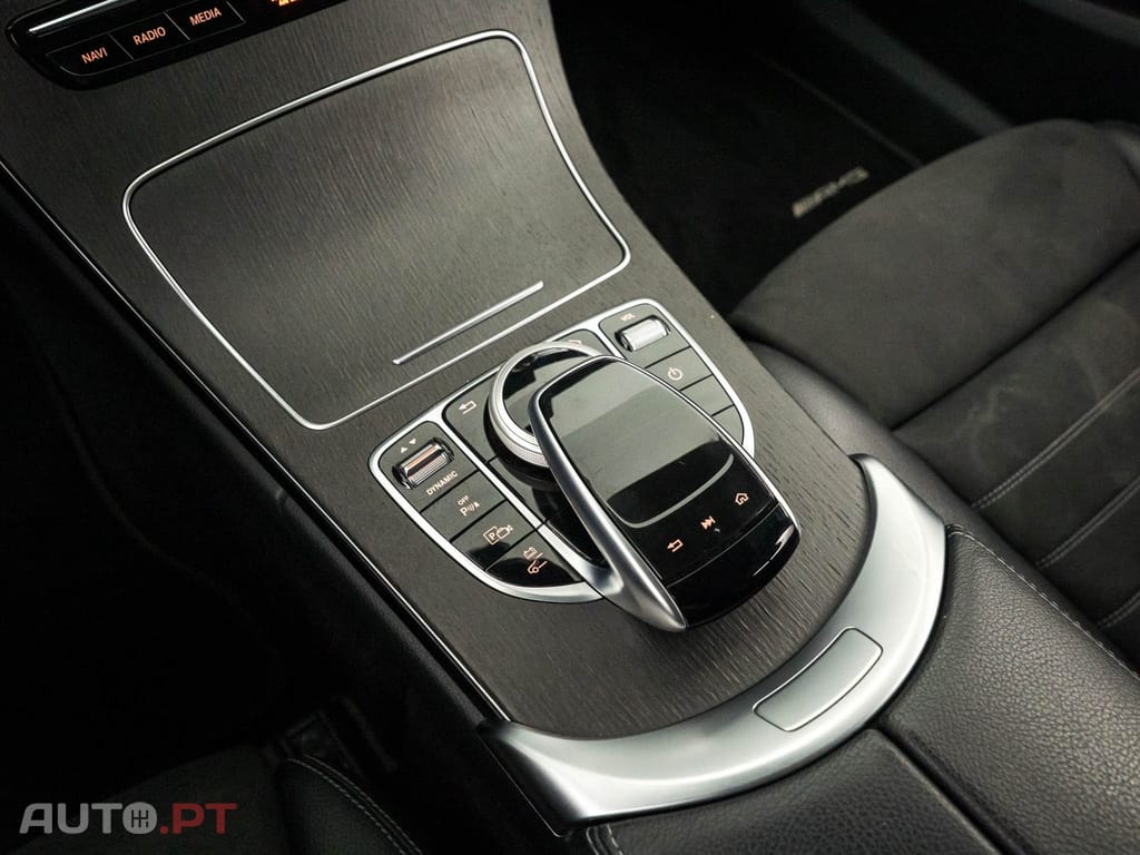 Mercedes-Benz C 300 de AMG Line
