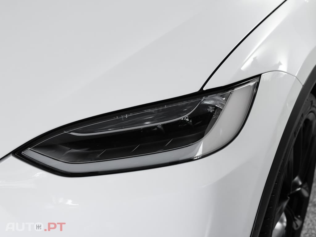 Tesla Model X 100D