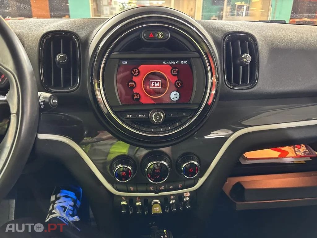 MINI Countryman Cooper SE ALL4 Auto