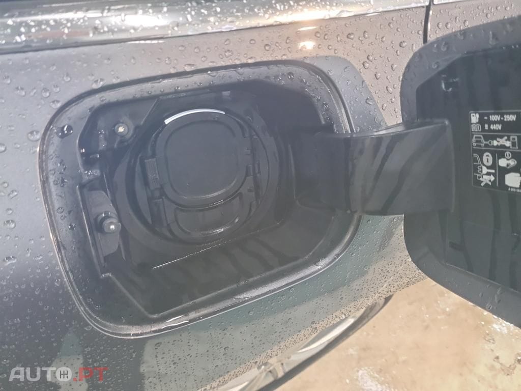 Mercedes-Benz CLA 250 e Shooting Brake Style Plus