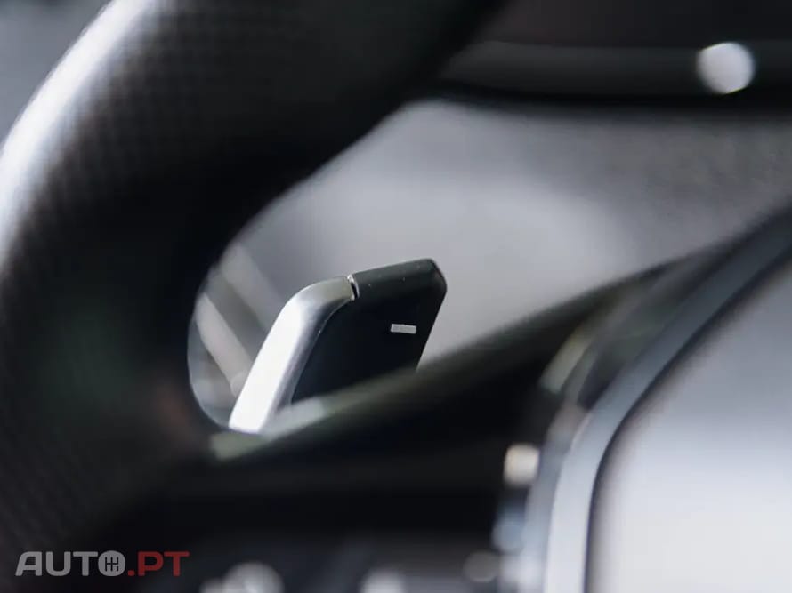 Peugeot 3008 1.5 BlueHDi GT EAT8