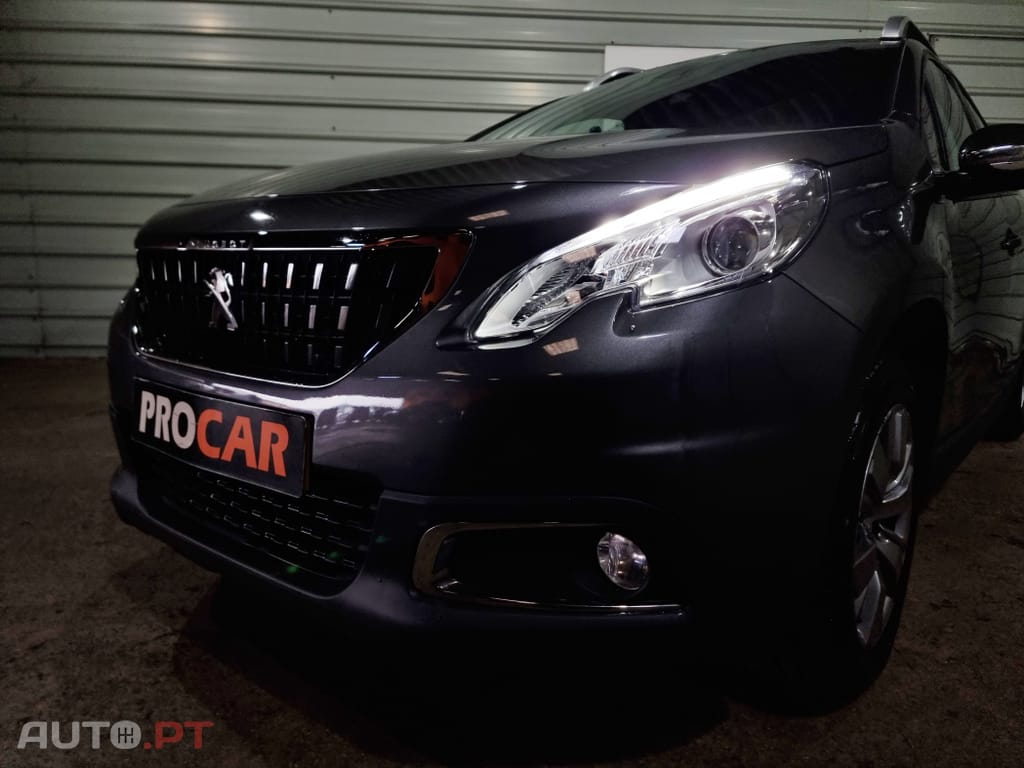Peugeot 2008 1.6 BlueHDi Style