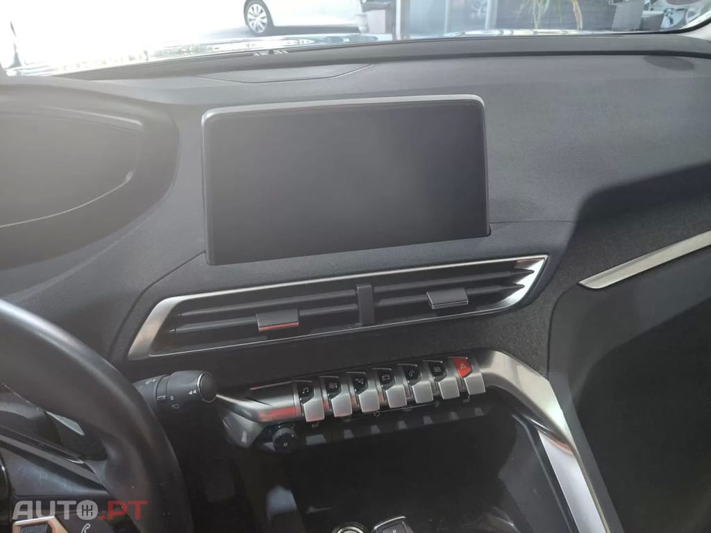 Peugeot 3008 1.2 PureTech Allure EAT6