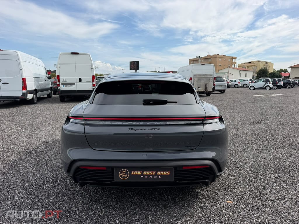 Porsche Taycan GTS