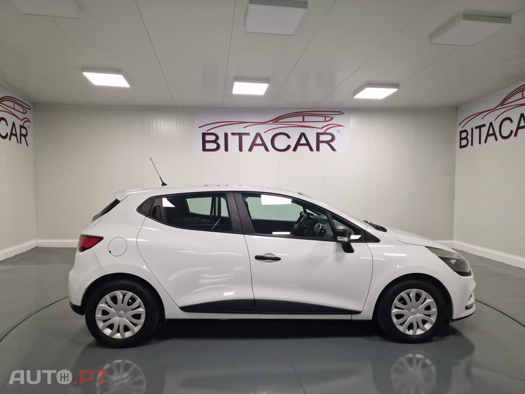 Renault Clio SOCIETE 1.5 DCI ZEN IVA DEDUTIVEL