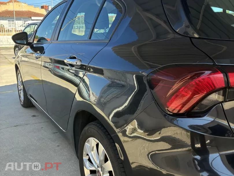 Fiat Tipo 1.6 M-Jet Lounge