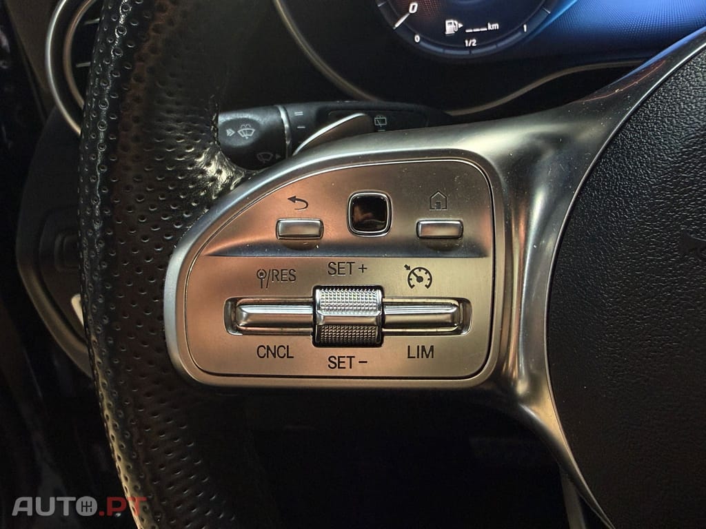Mercedes-Benz GLC 300 de 4Matic 9G-TRONIC AMG Line