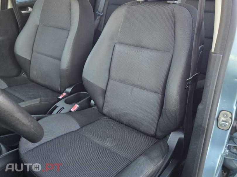 Peugeot 207 1.4 VTi Active