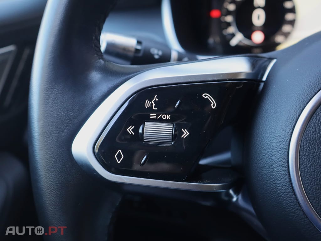 Jaguar I-Pace EV400 SE AWD